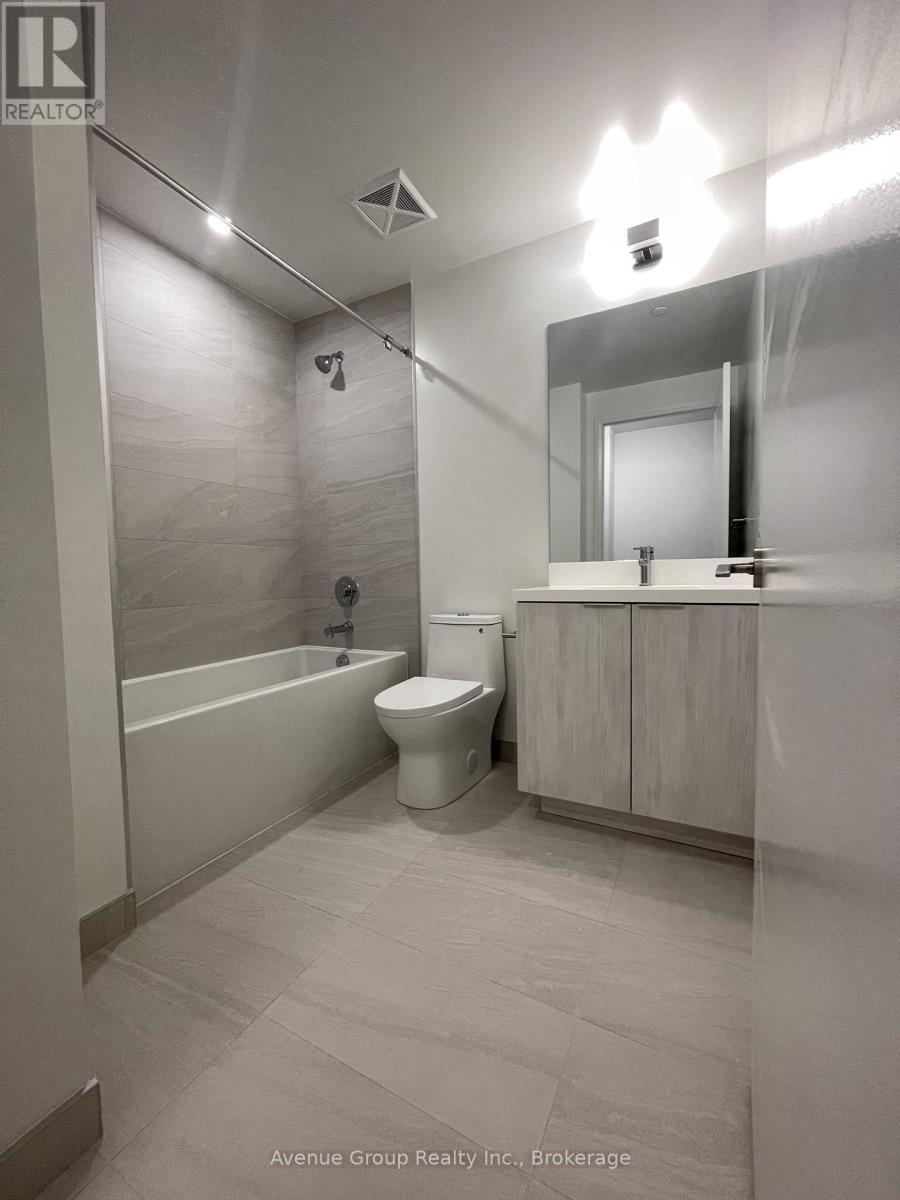 1026 - 400 King Street W, Toronto, Ontario  M5V 0X8 - Photo 15 - C13585846
