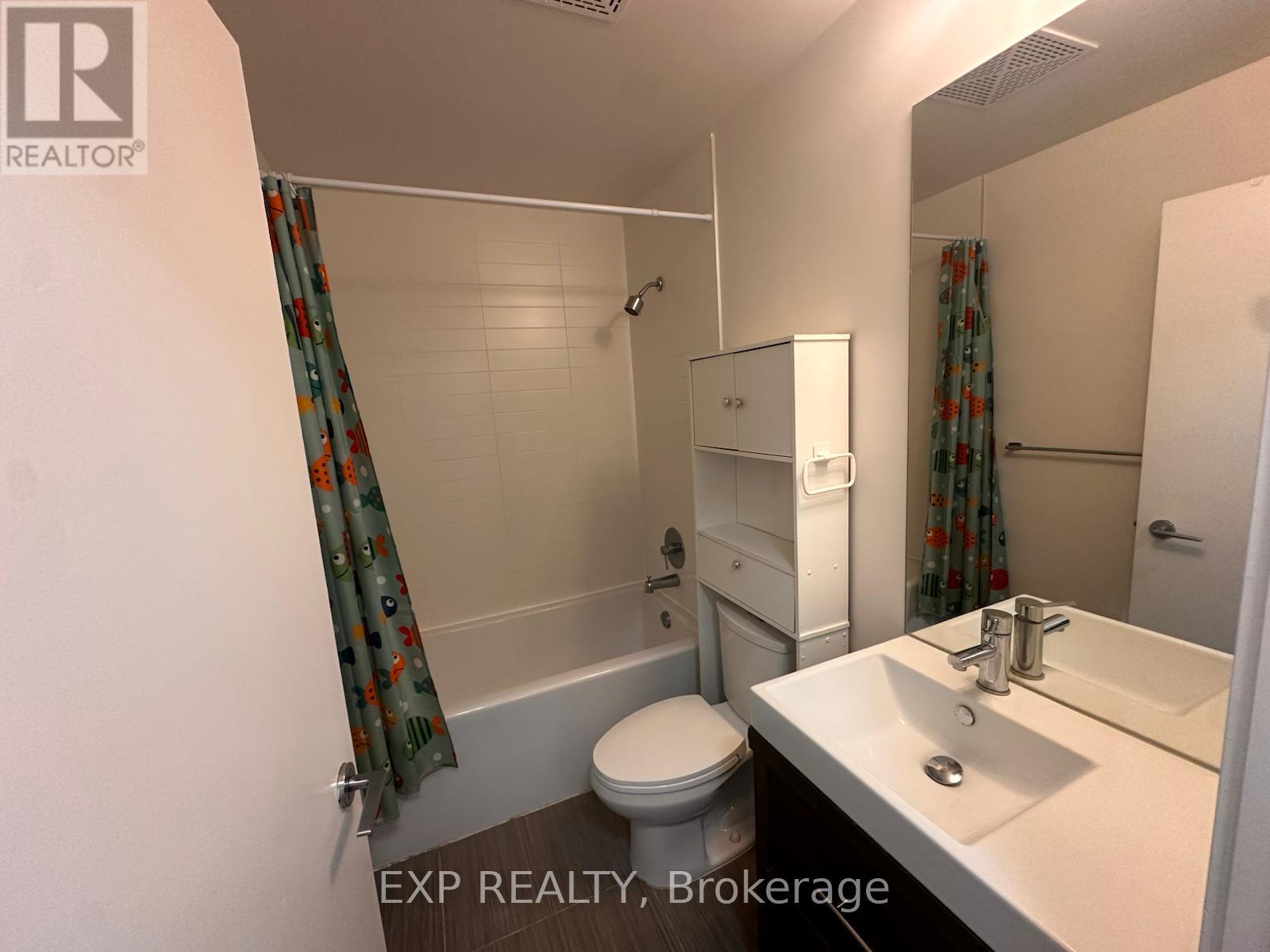 2207 - 70 Forest Manor Road, Toronto, Ontario M2J 0A9 - Photo 10 - C13585892