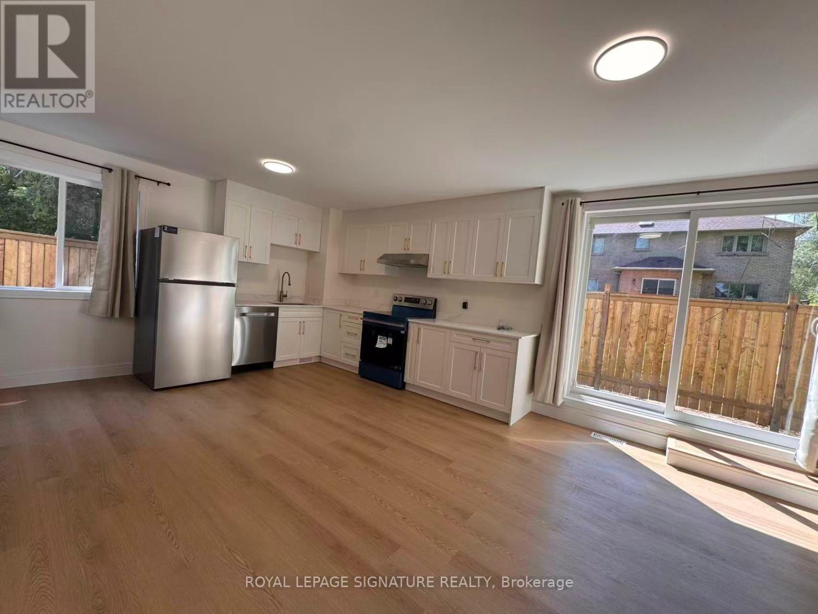 5 - 53 BISHOP AVENUE, Toronto, Ontario