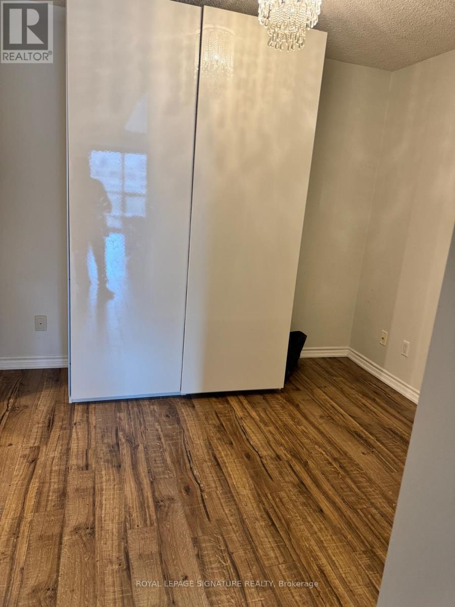 1204 - 761 Bay Street, Toronto, Ontario  M5G 2R2 - Photo 7 - C13585988