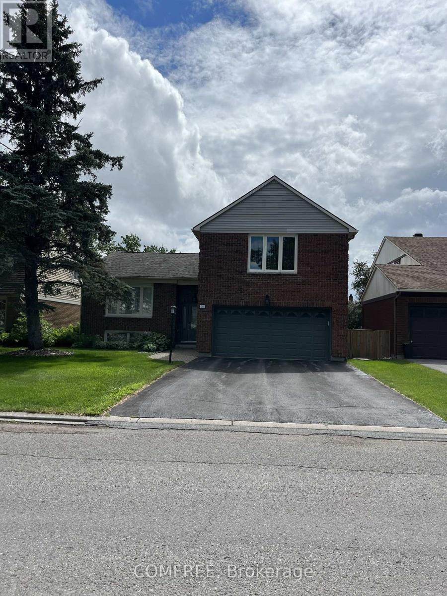 10 TROTTING WAY, Ottawa, Ontario