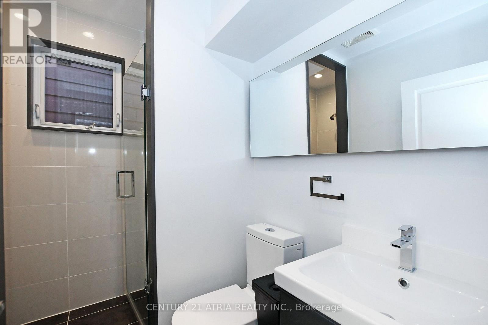 10 Palmerston Avenue, Toronto, Ontario  M6J 2H7 - Photo 39 - C13583902
