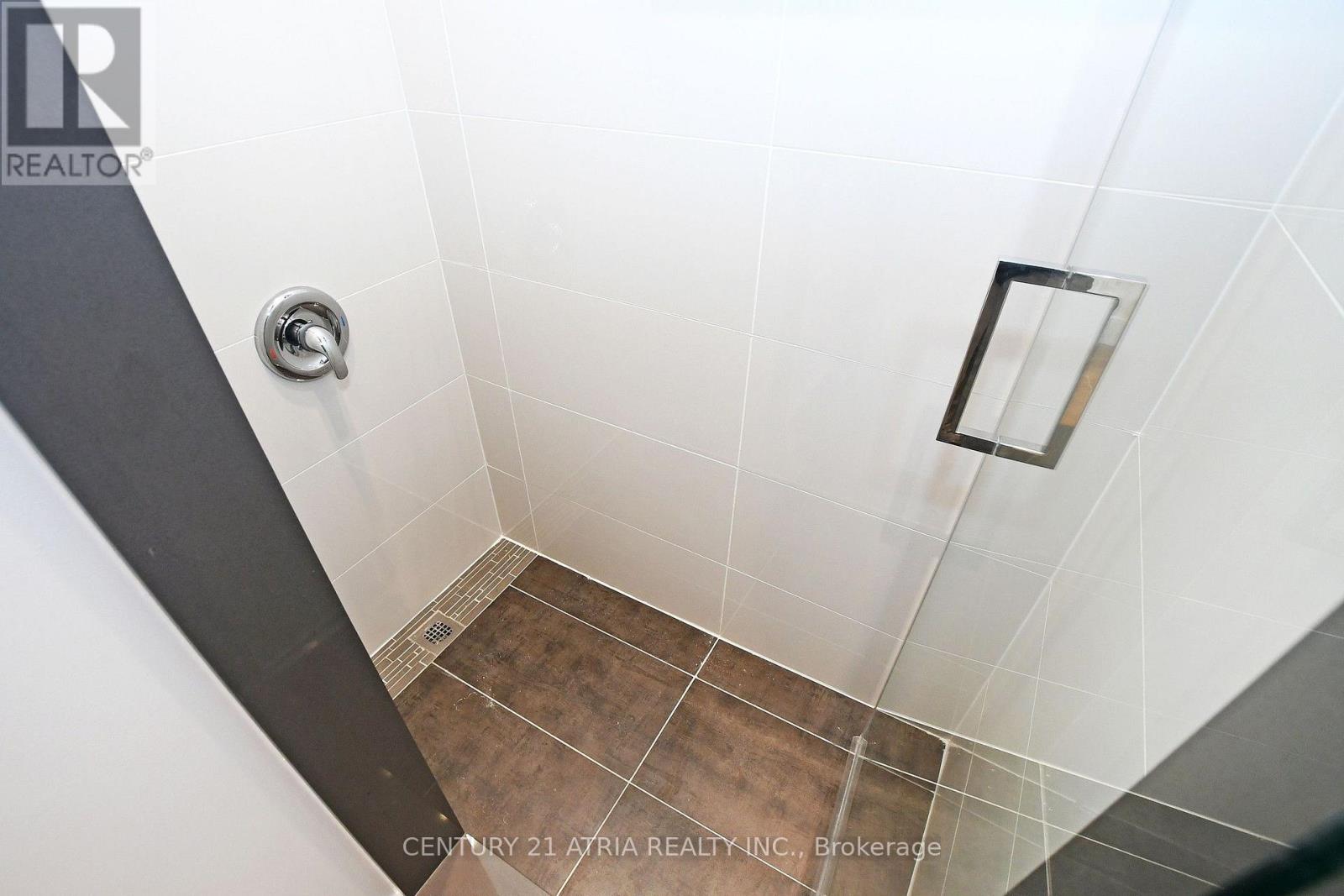 10 Palmerston Avenue, Toronto, Ontario  M6J 2H7 - Photo 41 - C13583902