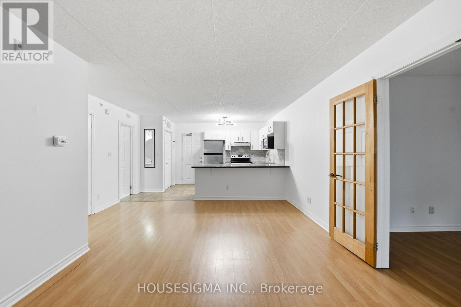 203 - 4025 KILMER DRIVE, Burlington (Tansley)