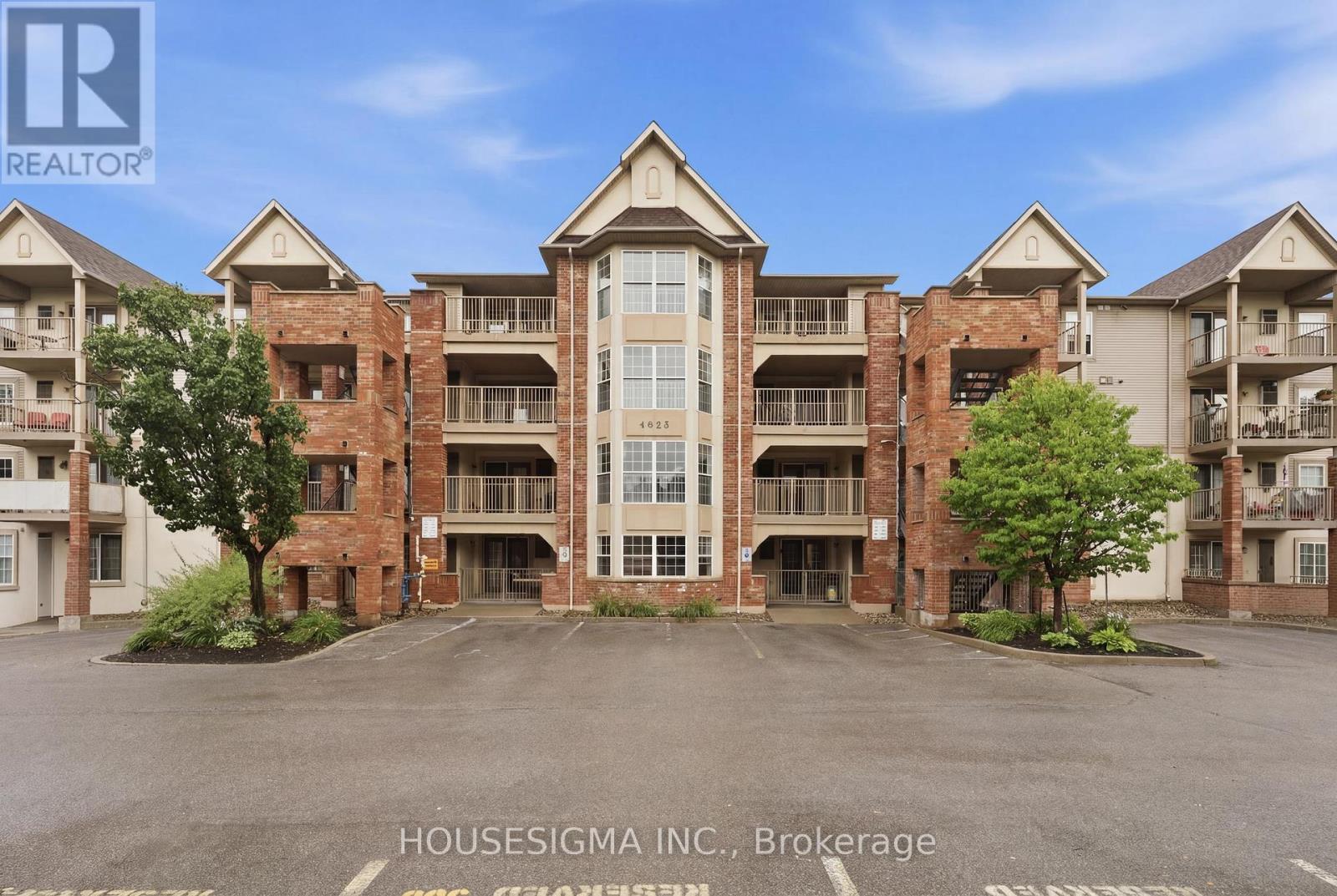 203 - 4025 Kilmer Drive, Burlington, Ontario  L7M 4M5 - Photo 2 - W13585764