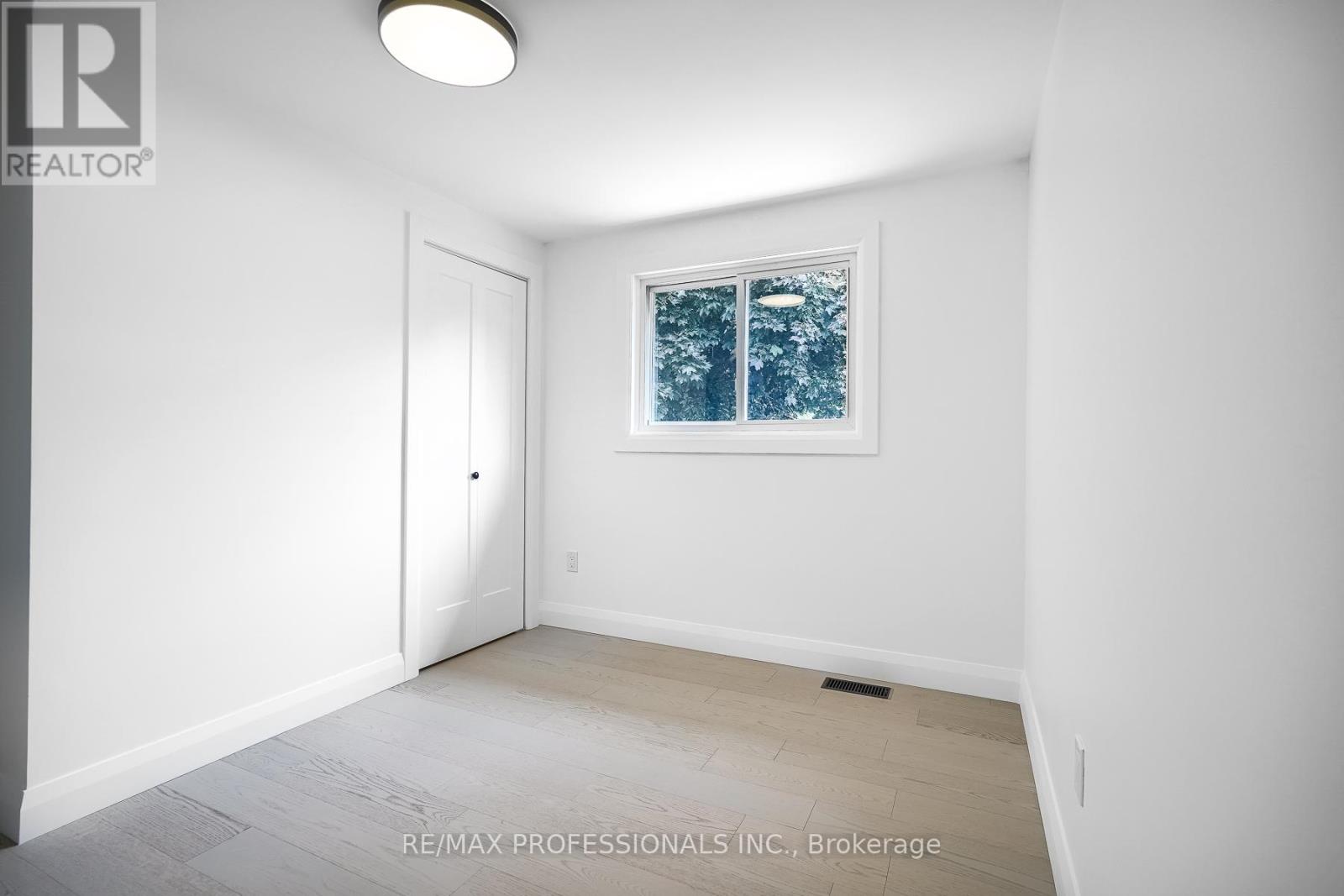 1481 Jefferson Road, Burlington, Ontario  L7P 2C7 - Photo 22 - W13585826