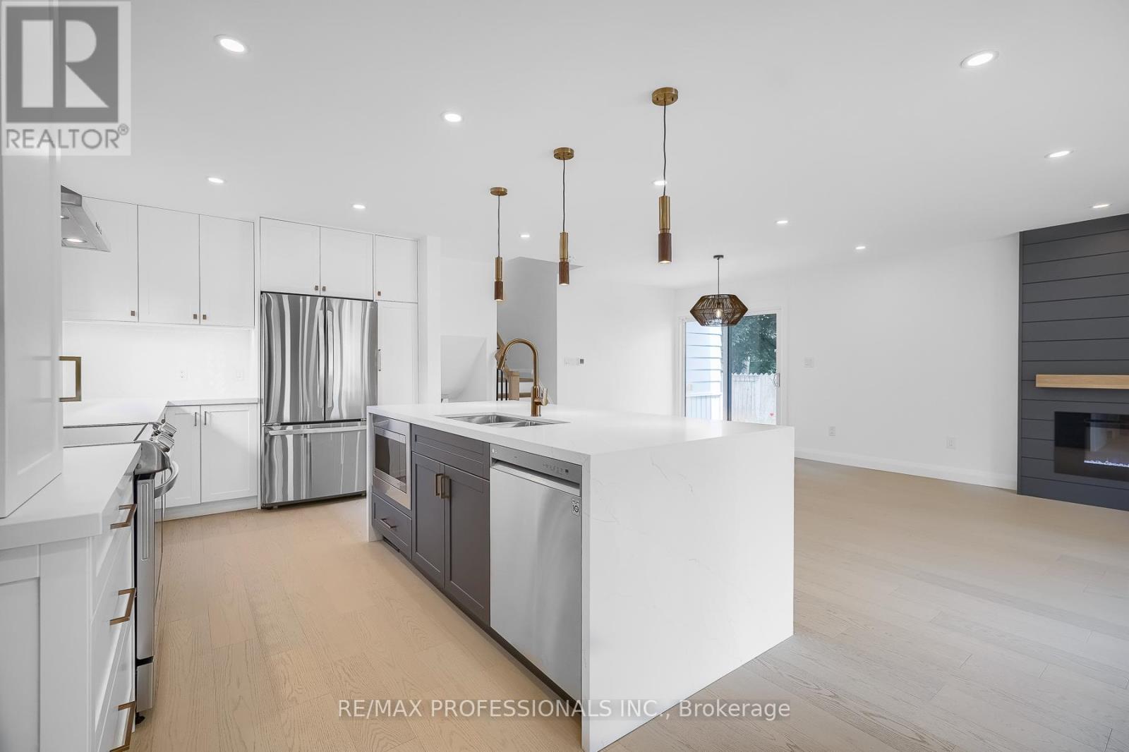 1481 Jefferson Road, Burlington, Ontario  L7P 2C7 - Photo 5 - W13585826