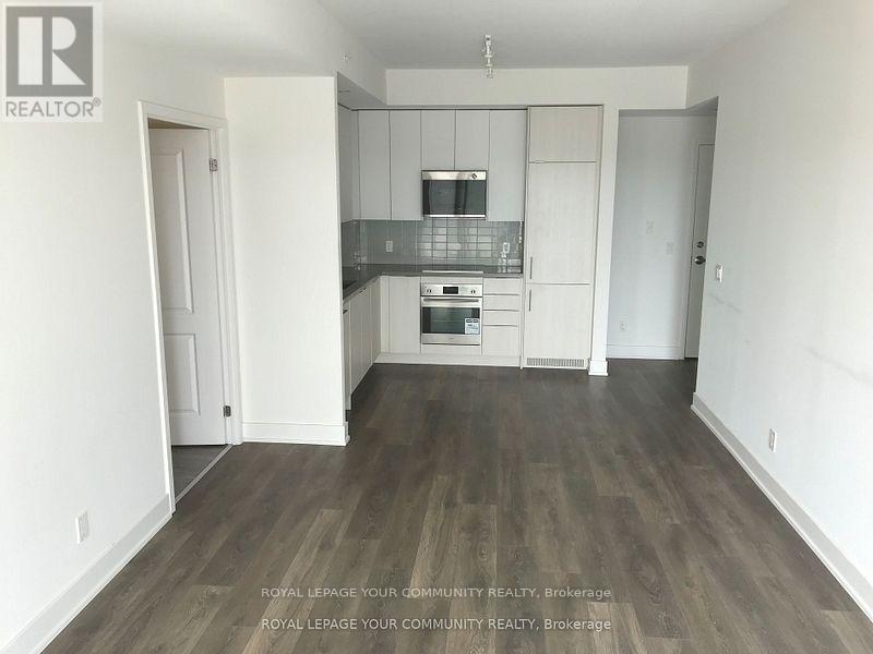 1010 - 297 Oak Walk Drive, Oakville, Ontario  L6H 6Z3 - Photo 2 - W13585974