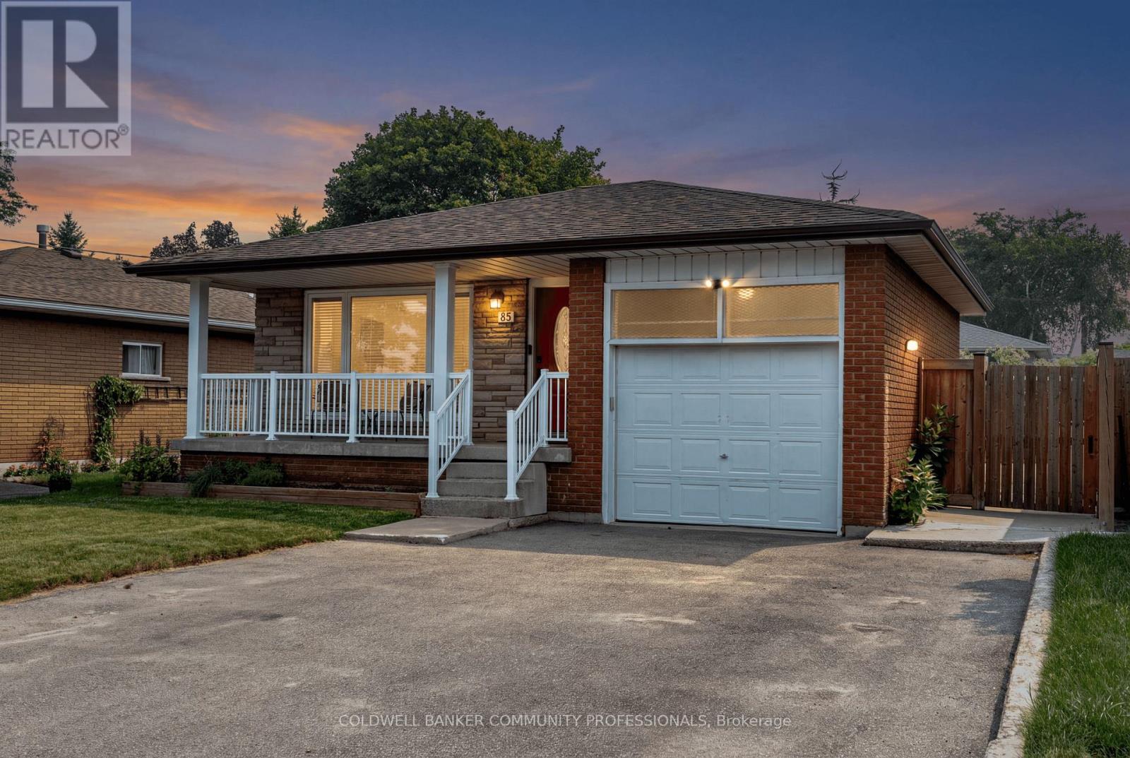 85 LAVINA CRESCENT, Hamilton, Ontario