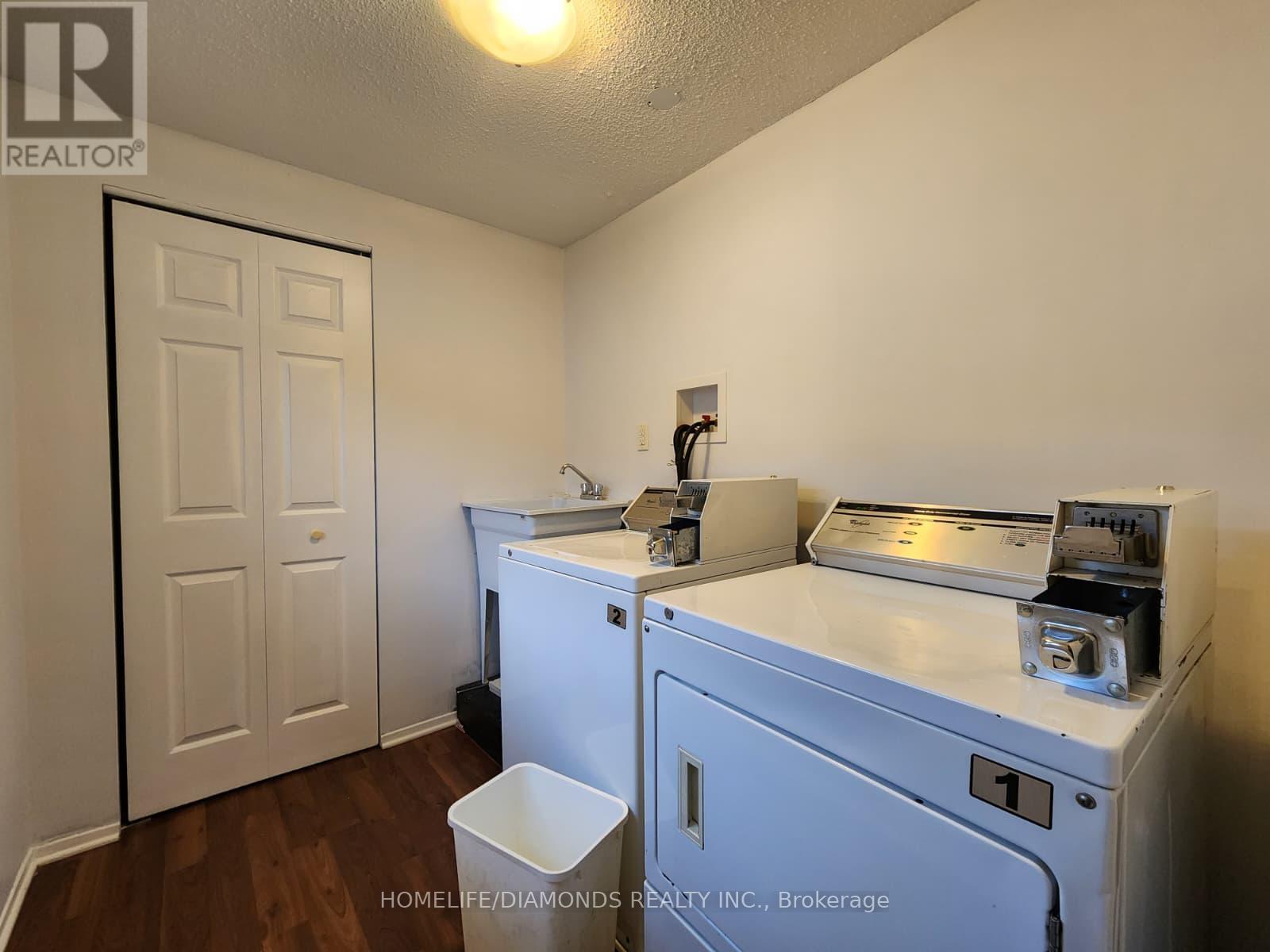 Upper - 5 Calcott Court, Thorold, Ontario  L2V 4J9 - Photo 16 - X13585866