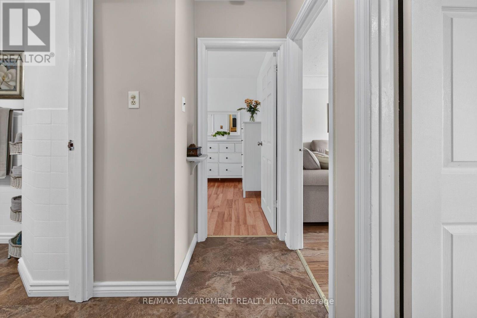 206 East 13th Street, Hamilton, Ontario  L9A 3Z7 - Photo 16 - X13585924