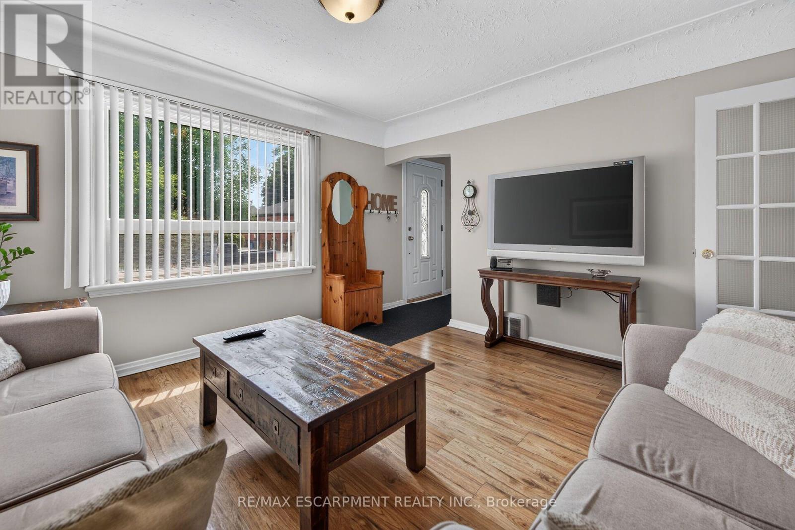 206 East 13th Street, Hamilton, Ontario  L9A 3Z7 - Photo 8 - X13585924