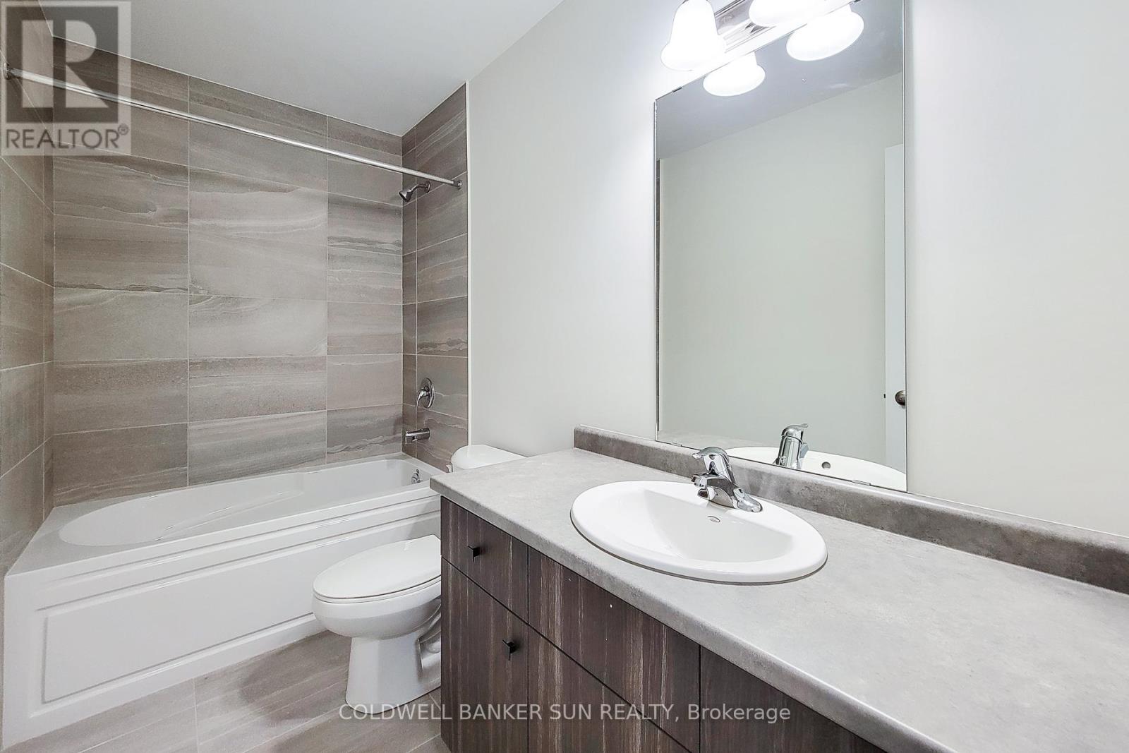 7 Roxanne Drive, Hamilton, Ontario  L8H 1L9 - Photo 29 - X13585962