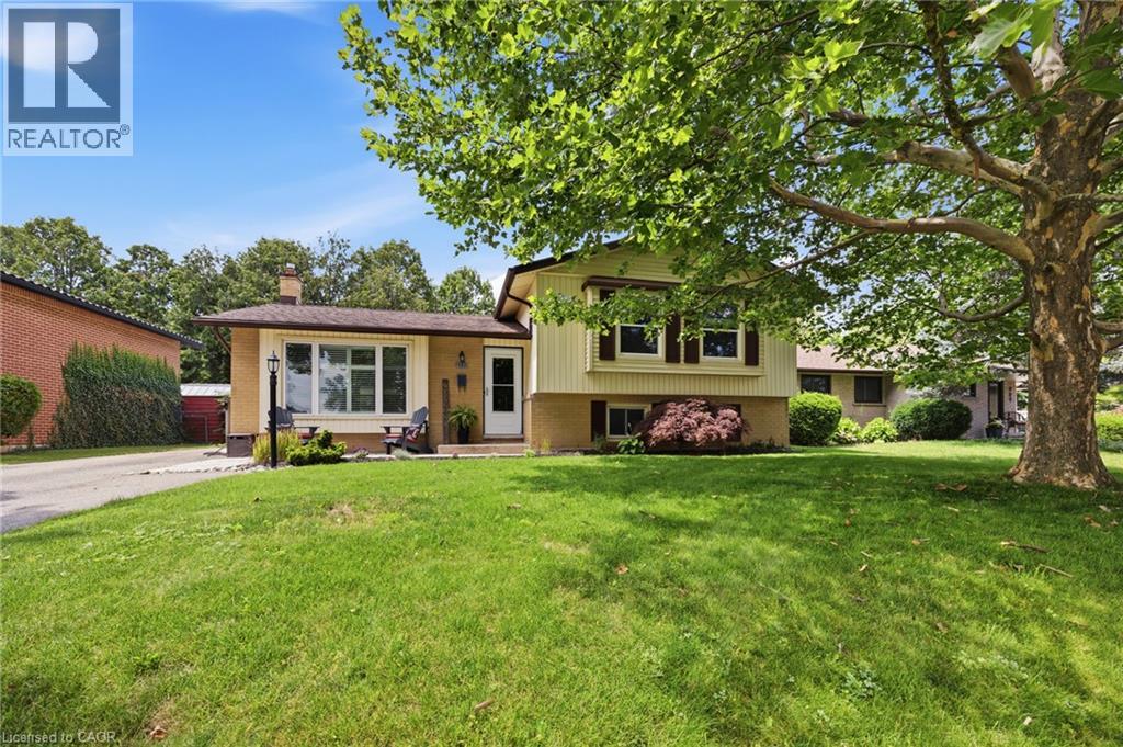 987 NESBITT Crescent, Woodstock, Ontario