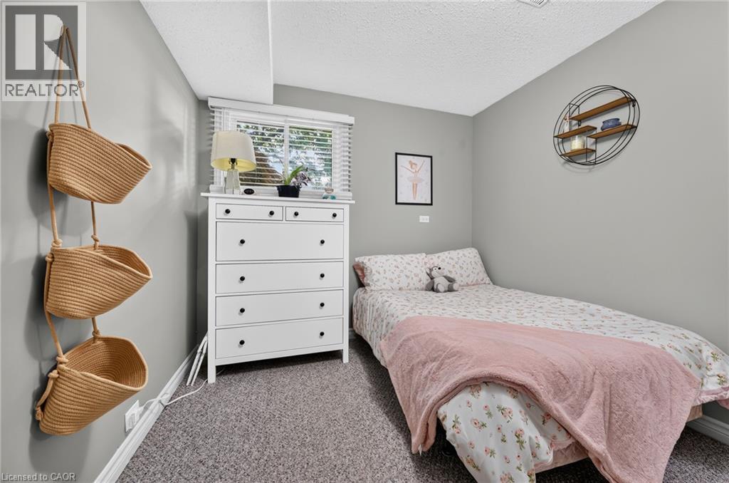 987 Nesbitt Crescent, Woodstock, Ontario N4S 7N9 - Photo 14 - 40848359