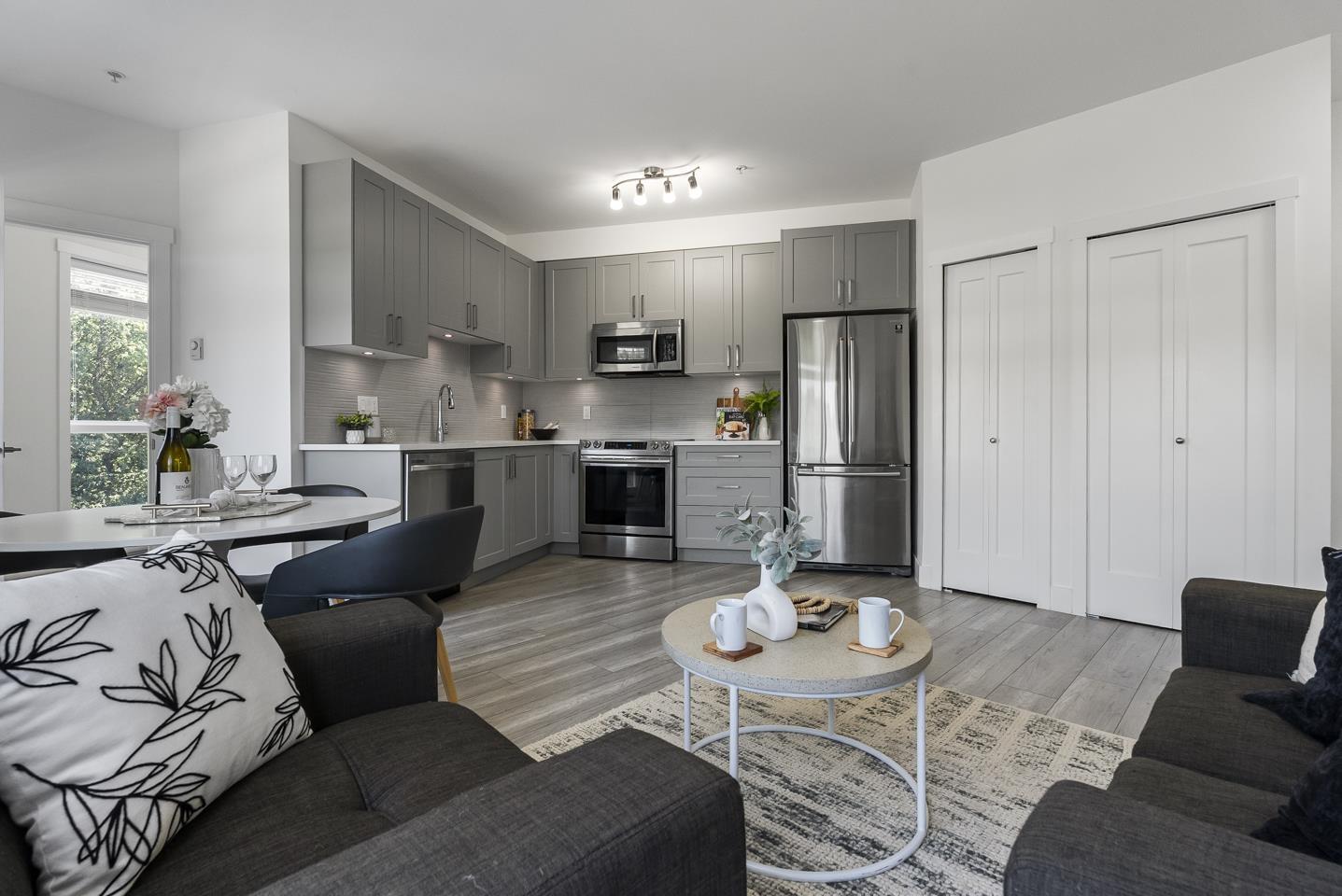 505 13978 Fraser Highway, Surrey, British Columbia V3T 0P2 - Photo 5 - R3148083
