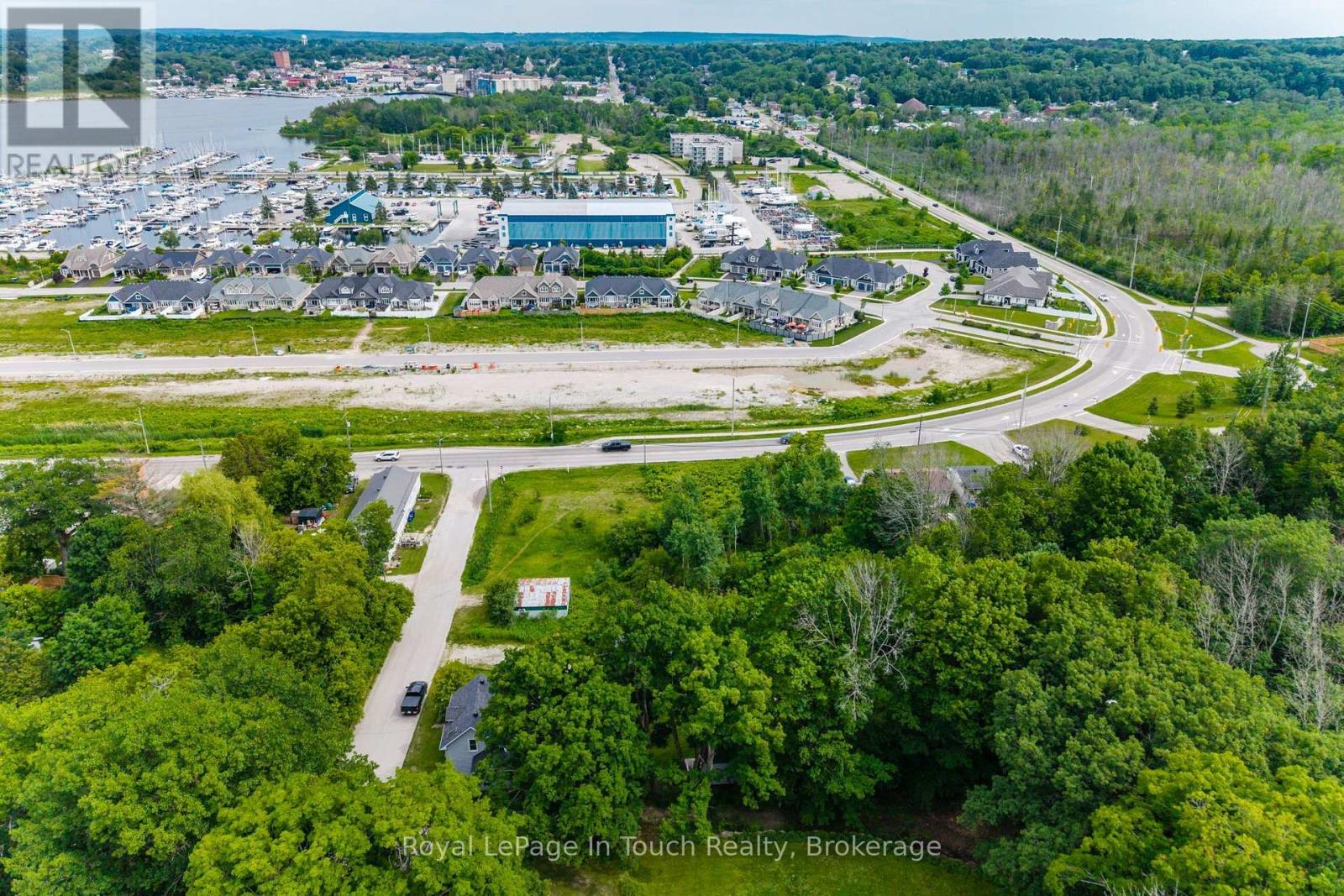 204 Gianetto Drive, Midland, Ontario  L4R 5J4 - Photo 15 - S12628254