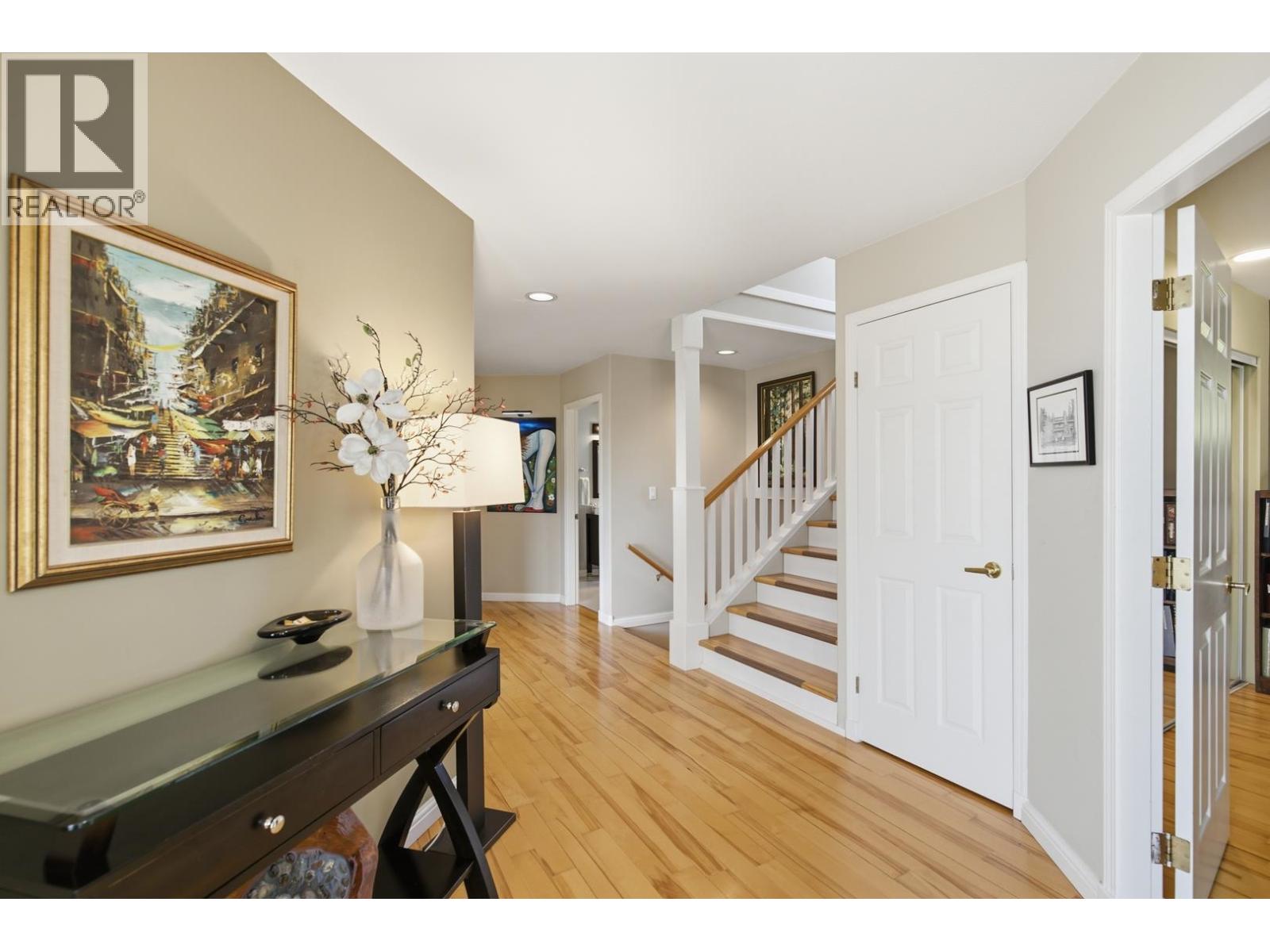 4827 Bluegrouse Drive, Sechelt, British Columbia  V7Z 0E9 - Photo 8 - R3148106