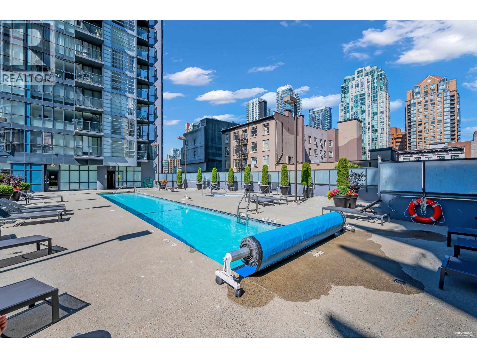 1705 1155 Seymour Street, Vancouver, British Columbia  V6B 1K2 - Photo 31 - R3148042