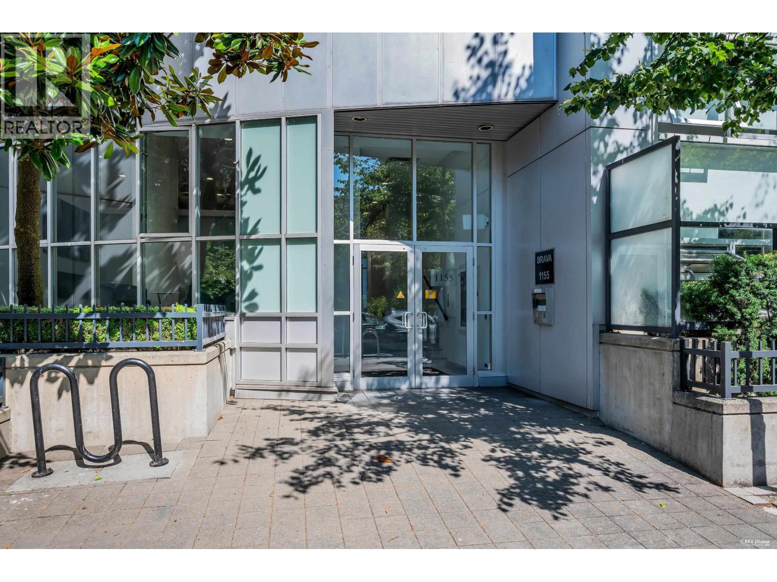 1705 1155 Seymour Street, Vancouver, British Columbia  V6B 1K2 - Photo 37 - R3148042