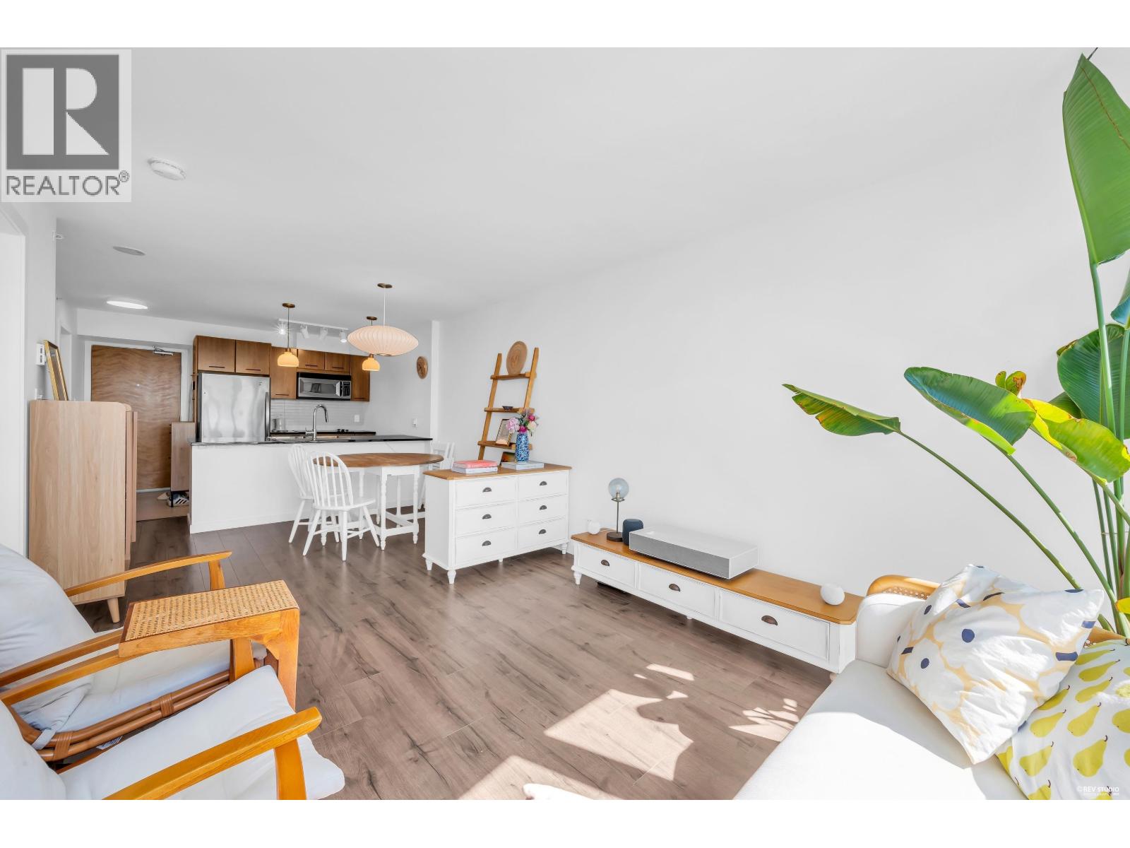 1705 1155 Seymour Street, Vancouver, British Columbia  V6B 1K2 - Photo 13 - R3148042