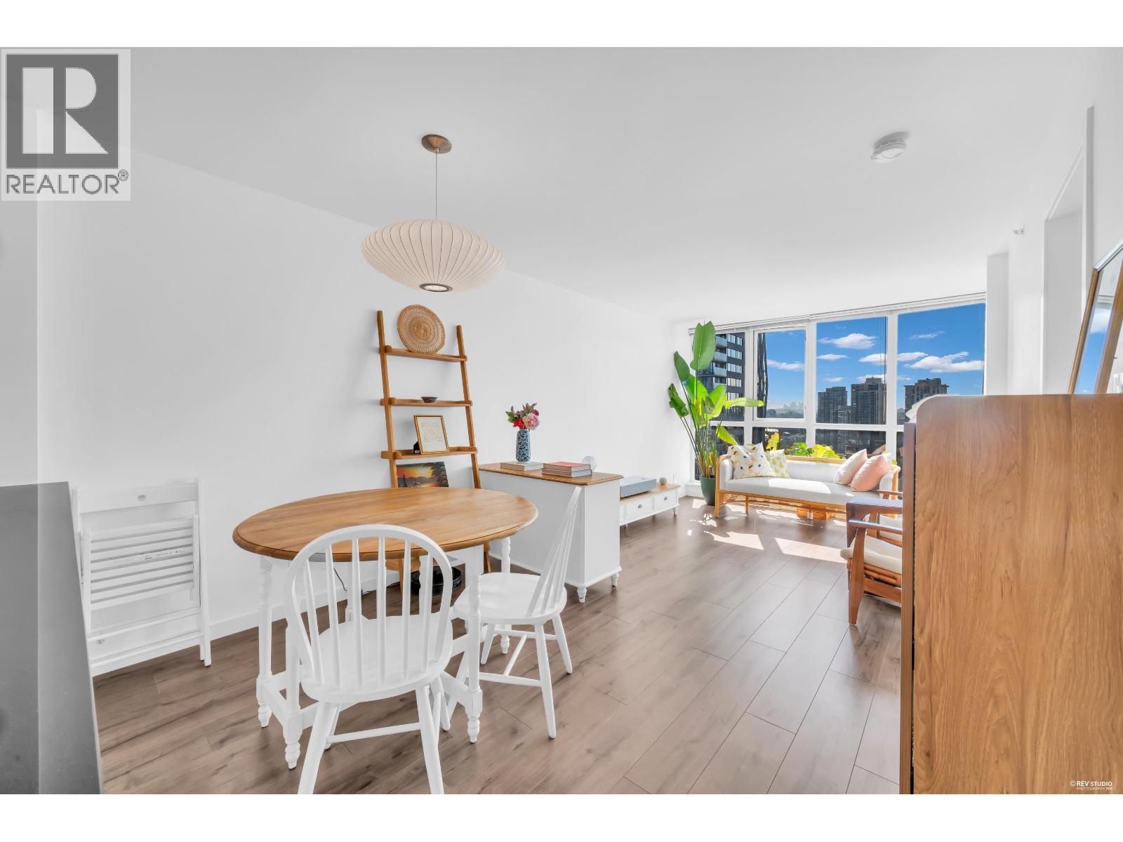 1705 1155 Seymour Street, Vancouver, British Columbia  V6B 1K2 - Photo 16 - R3148042