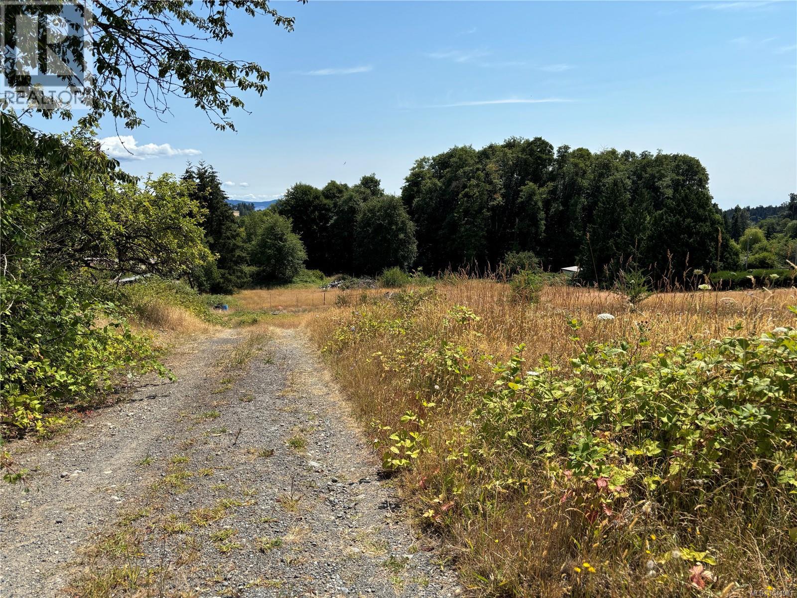 6275 Old East Rd, Central Saanich, British Columbia V8Y 1R7 - Photo 18 - 1041981