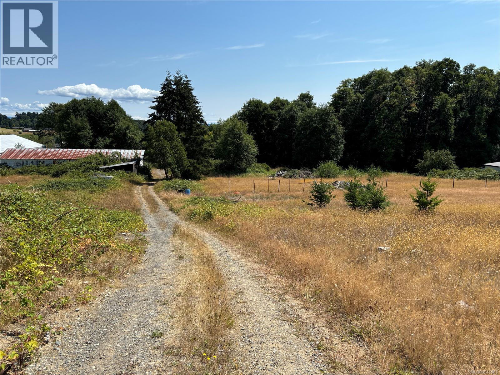 6275 Old East Rd, Central Saanich, British Columbia V8Y 1R7 - Photo 8 - 1041981