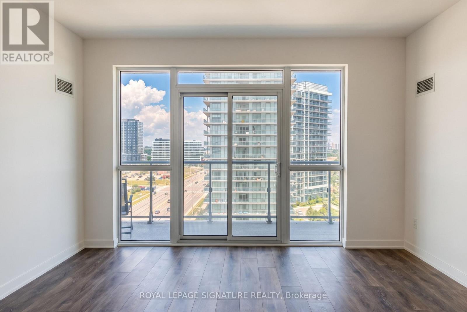 1003 - 4655 Glen Erin Drive, Mississauga, Ontario  L5M 0Z1 - Photo 4 - W13586006