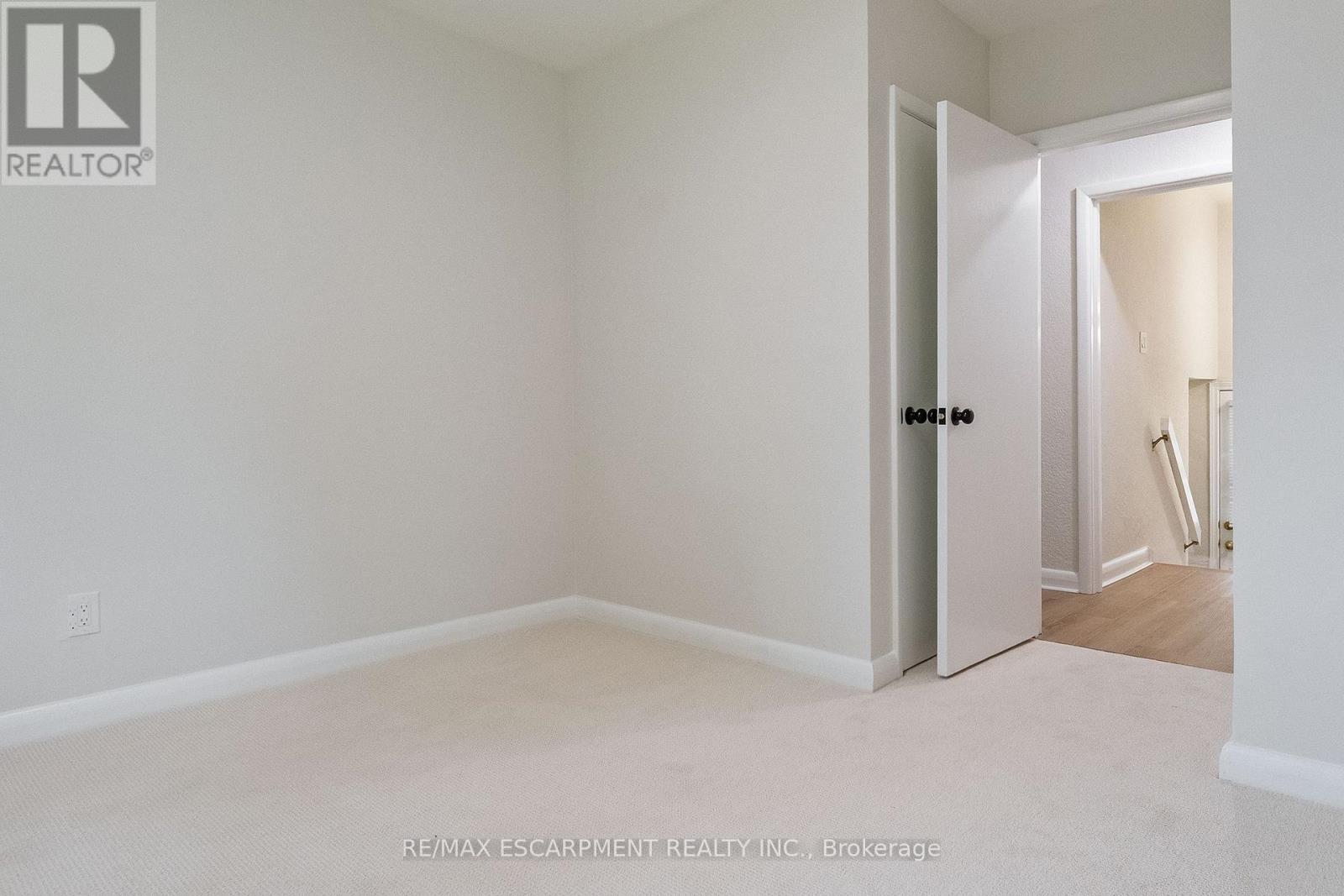 374 St. Augustine Drive, Oakville, Ontario  L6K 3E9 - Photo 23 - W13586052