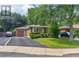 16 SUNSHINE COURT, Hamilton, Ontario