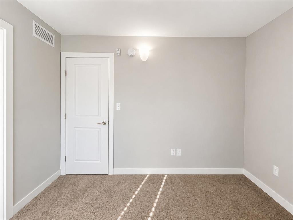 332 235 Bridgeland Drive S - Photo 6