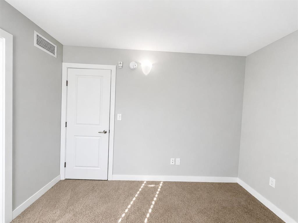 332 235 Bridgeland Drive S - Photo 7
