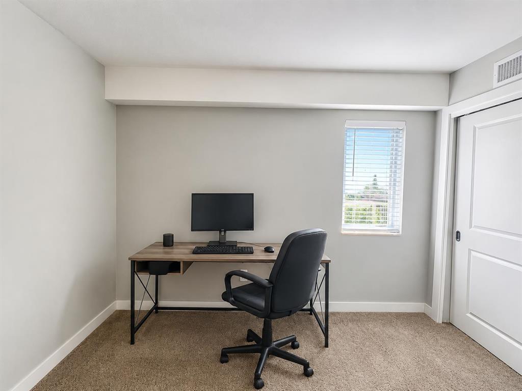 332 235 Bridgeland Drive S - Photo 9