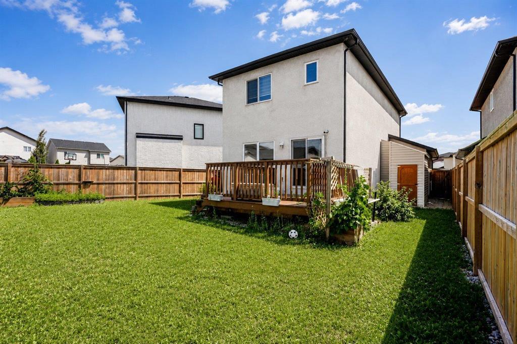 35 Bloomfield Path, Winnipeg, Manitoba  R2R 2W9 - Photo 27 - 202617163