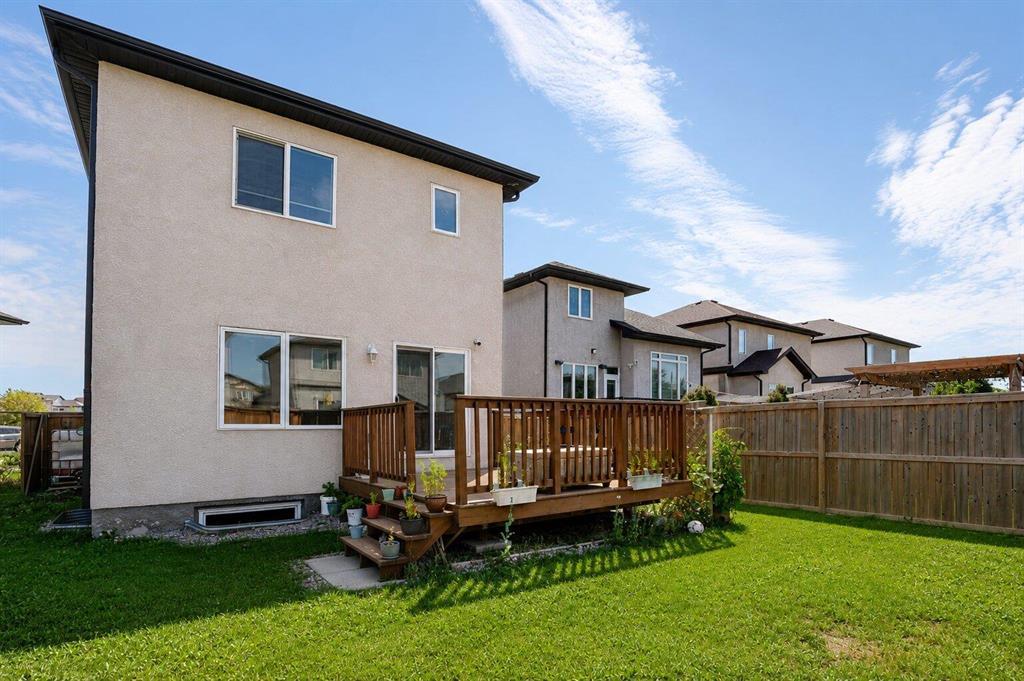 35 Bloomfield Path, Winnipeg, Manitoba  R2R 2W9 - Photo 28 - 202617163