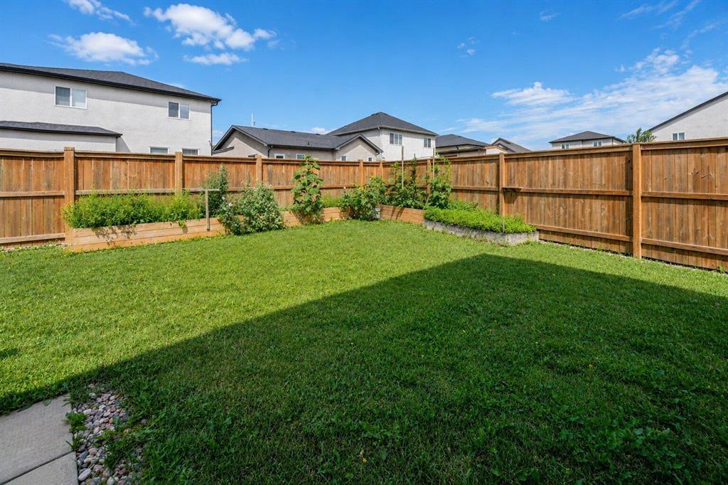 35 Bloomfield Path, Winnipeg, Manitoba  R2R 2W9 - Photo 29 - 202617163