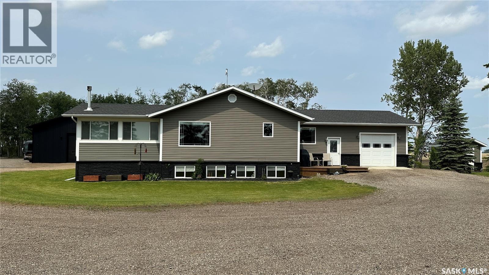 Melfort Acreage, Willow Creek Rm No. 458, Saskatchewan  S0E 0W0 - Photo 2 - SK043166