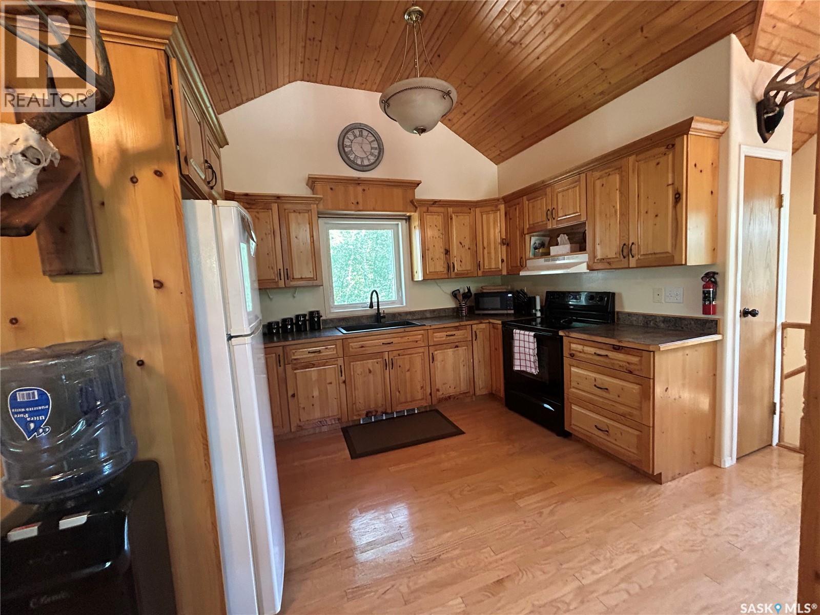 305 Pine Street, Tobin Lake, Saskatchewan  S0J 3B0 - Photo 14 - SK042826
