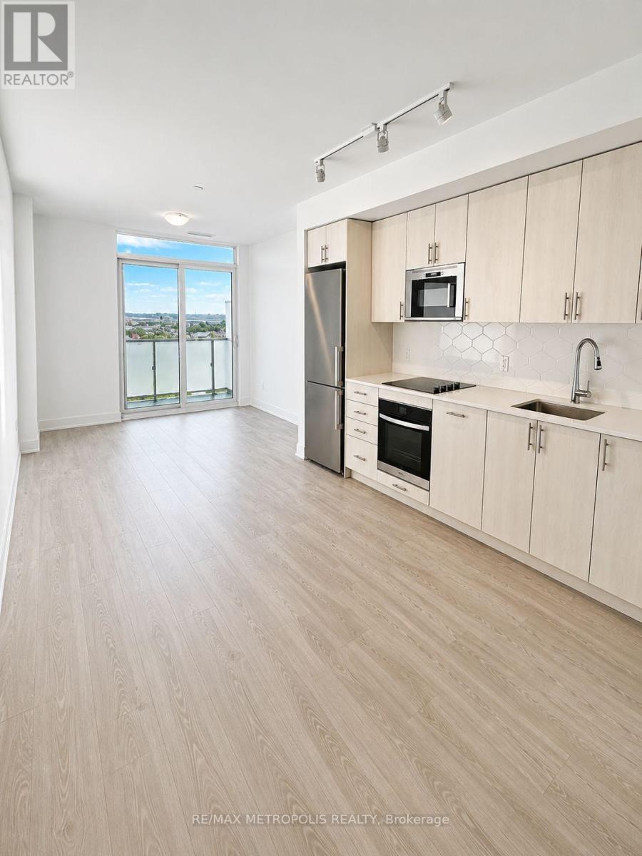 920 - 2545 SIMCOE STREET N, Oshawa, Ontario