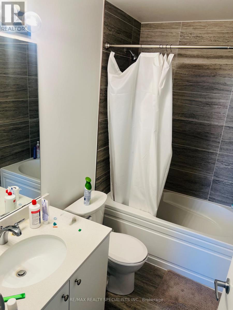 501 - 312 Erb Street, Waterloo, Ontario N2L 1W3 - Photo 11 - X13562984