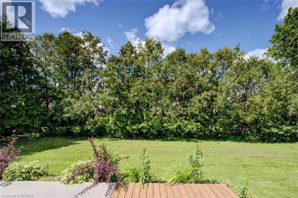 56 Avondale Street, Brantford, Ontario  N3S 4L8 - Photo 4 - 40844527