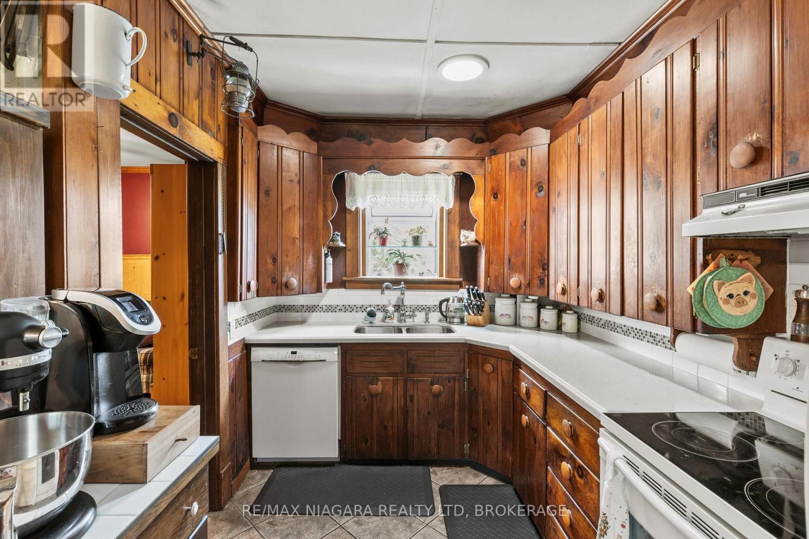 3362 Montrose Road, Fort Erie, Ontario  L3B 5N7 - Photo 15 - X13586102