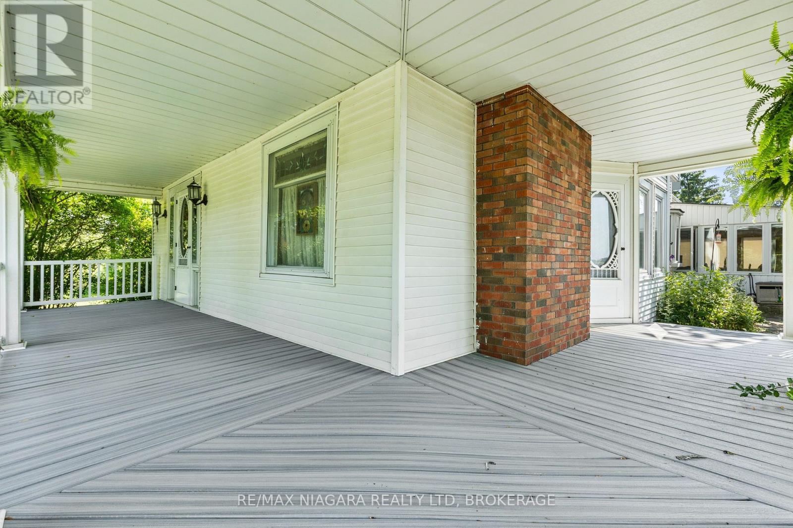 3362 Montrose Road, Fort Erie, Ontario  L3B 5N7 - Photo 4 - X13586102