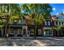 909 DUNDAS STREET W, Toronto, Ontario