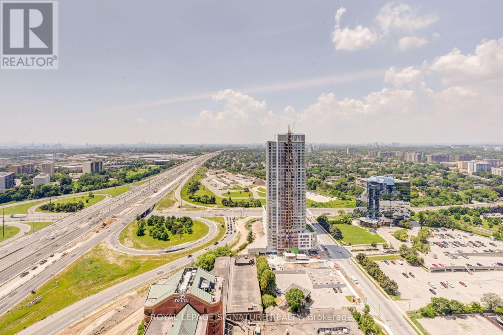 3807 - 125 Village Green Square, Toronto, Ontario  M1S 0G3 - Photo 14 - E13586096