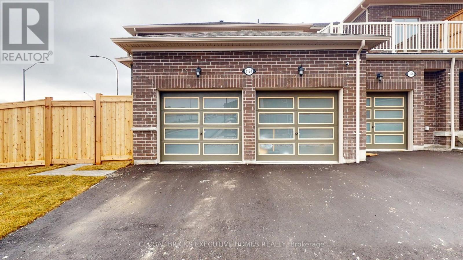 1124 BALTIC LANE, Pickering, Ontario