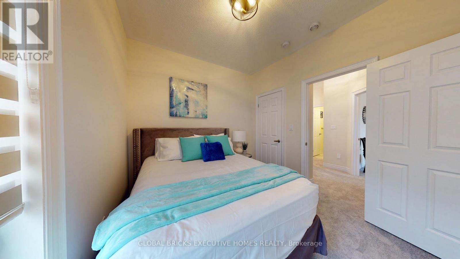 1124 Baltic Lane, Pickering, Ontario  L1X 0G9 - Photo 15 - E13586130