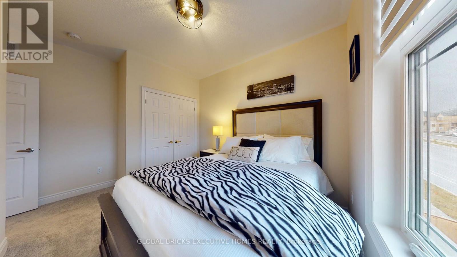 1124 Baltic Lane, Pickering, Ontario  L1X 0G9 - Photo 17 - E13586130