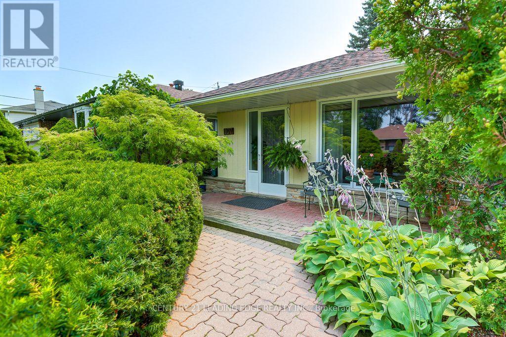 107 Drakefield Road, Markham, Ontario L3P 1G9 - Photo 3 - N13586088